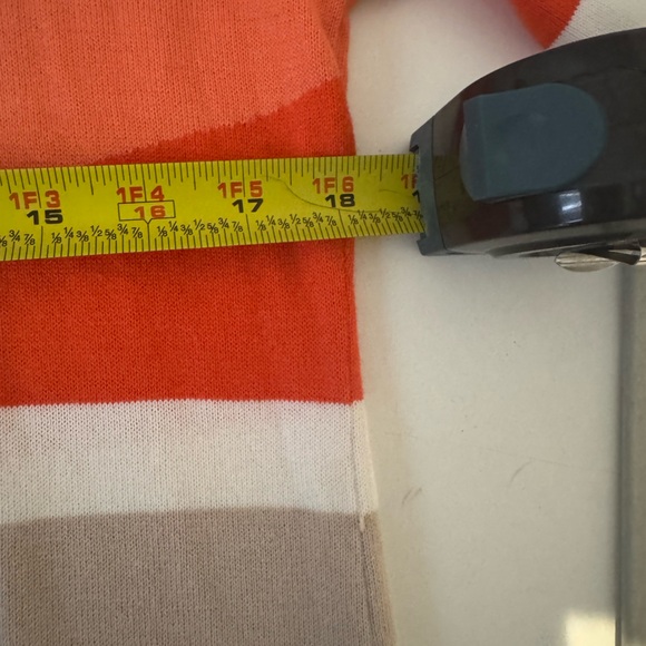 Trina Turk Sunset Sweater Size Medium - Picture 8 of 12